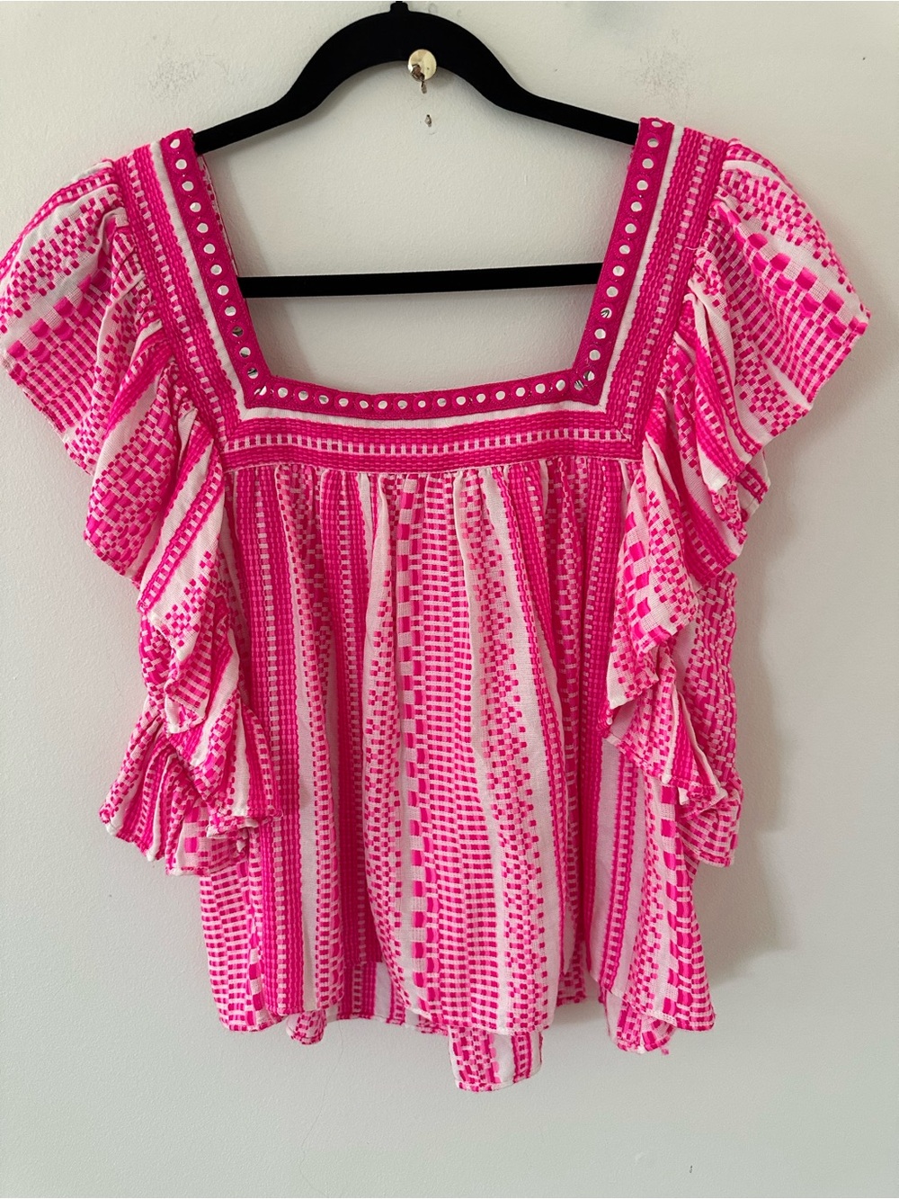 SAYLOR Hot Pink and White Embroidered Ruffle Sleeve tassel Pom Blouse - Picture 7 of 7